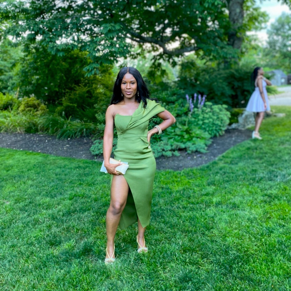 Green midi dress